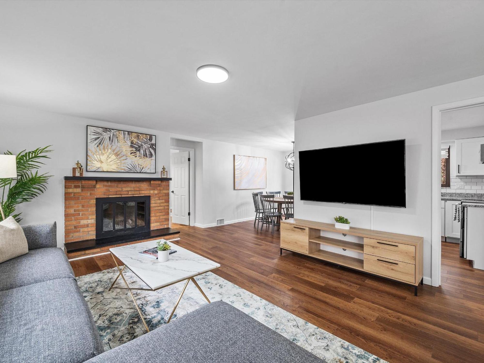 Stylish And Accessible Six Bedroom In Wexford/pittsburg With Kids Amenities Wexford