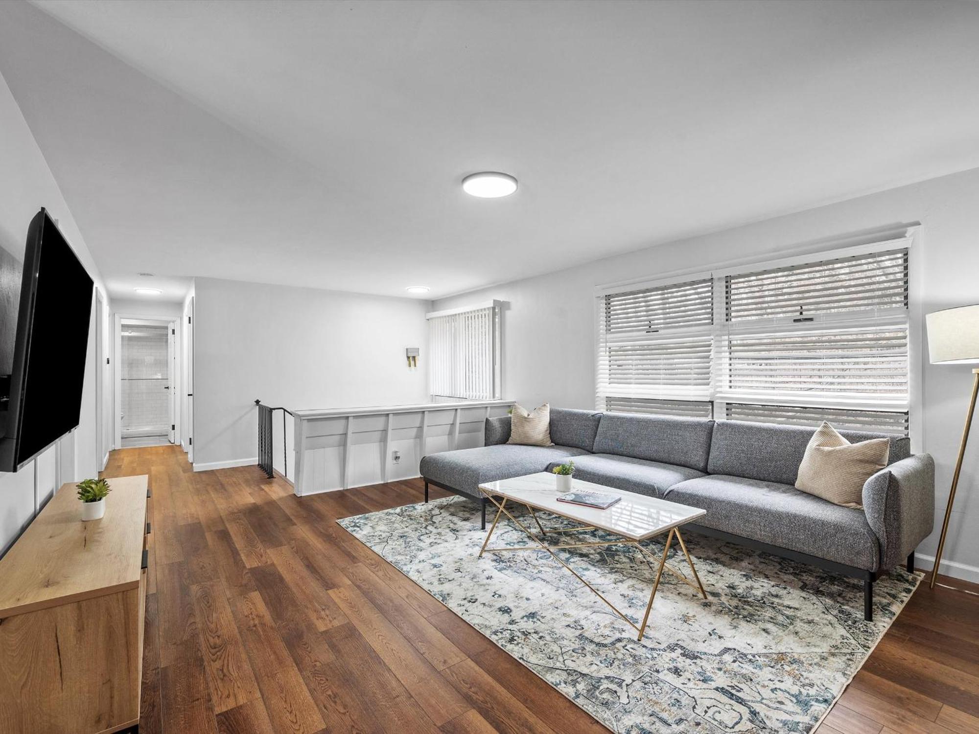 Stylish And Accessible Six Bedroom In Wexford/pittsburg With Kids Amenities *