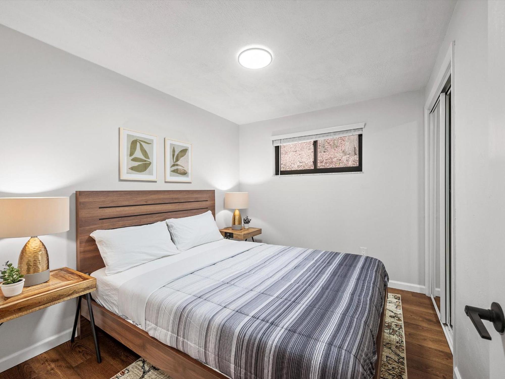 Stylish And Accessible Six Bedroom In Wexford/pittsburg With Kids Amenities Wexford